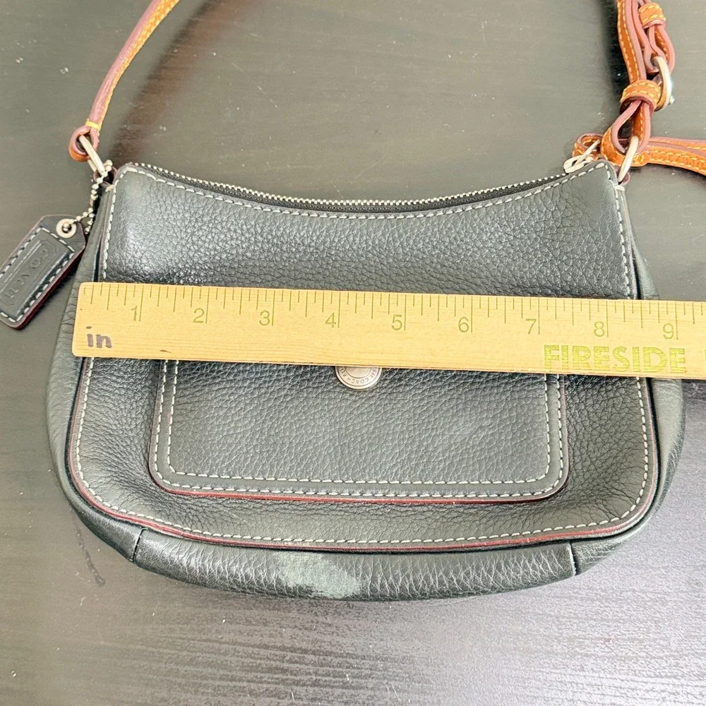 VTG Coach 8E96 Black Pebbled Leather Hobo Small Shoulder Bag Pink Lining **READ